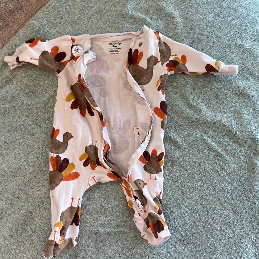 Carters Thanksgiving onesie